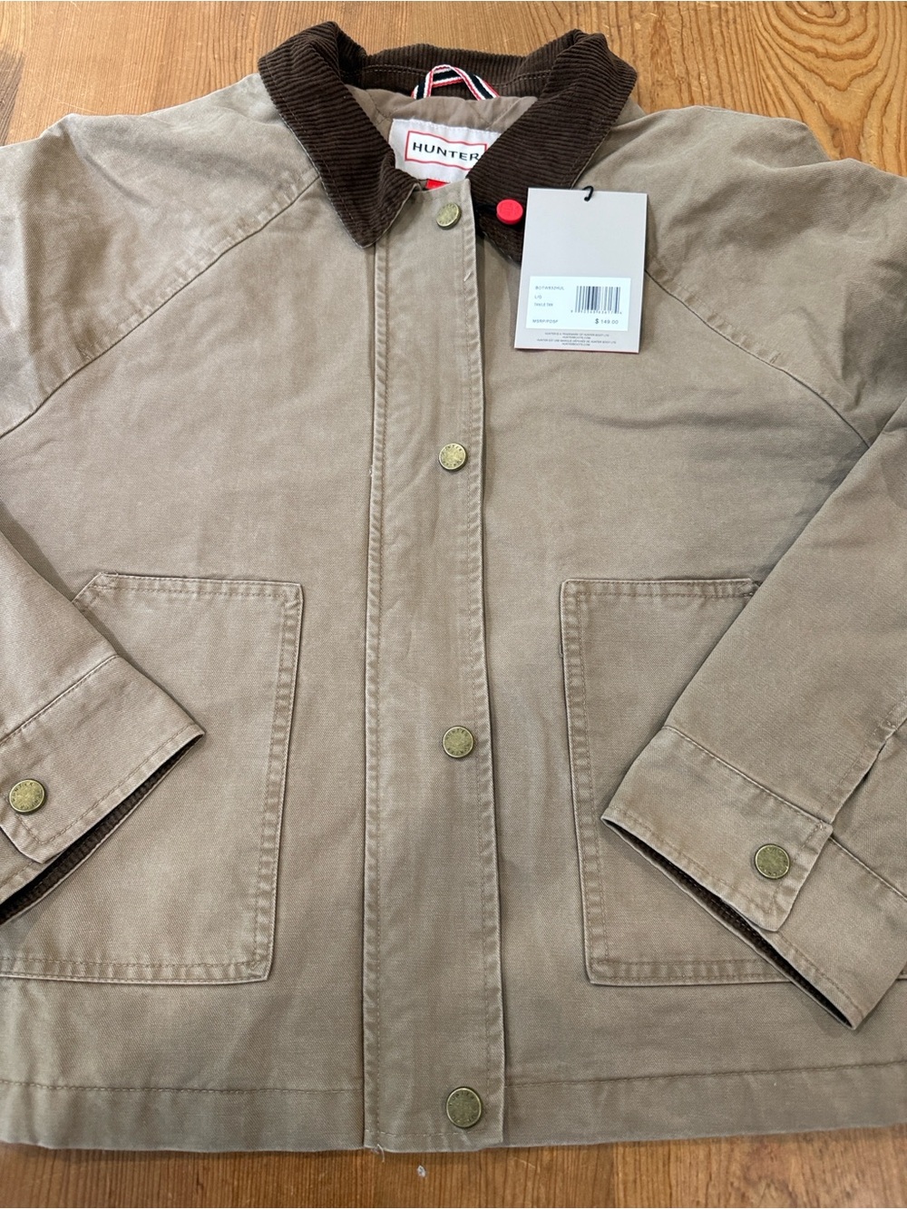 Hunter Tan Utility/Barn Jacket with Accent Brown Collar - Picture 5 of 9